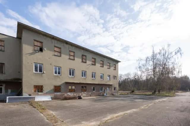 Prodej budovy a hangáru 2 250 m2, Žarošice - Zdravá Voda, Žarošice, okres Hodonín