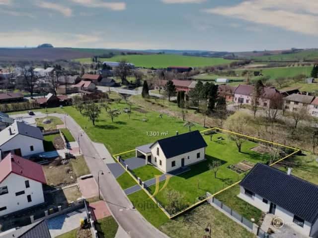 Prodej, Stavebního pozemku 1301 m2, Hradčany, Hradčany, okres Přerov