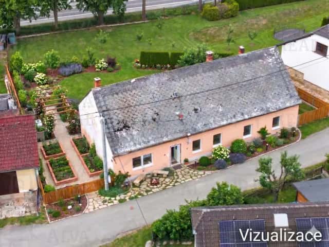 Prodej RD v Hodoníně u Kunštátu o dispozici 6+1, pozemek 400 m, zahrada., Hodonín