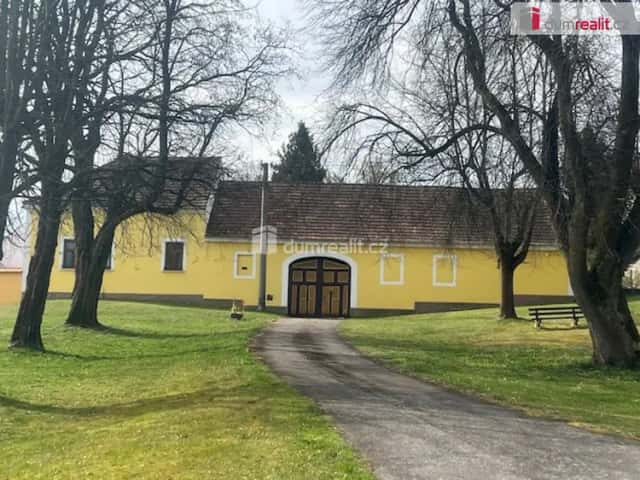 Prodej selského stavení 3+1 96 m2 s pozemkem 1618 m2 a zahradou 2549 m2 Hartmanice u ČB, Hartmanice, okres České Budějovice