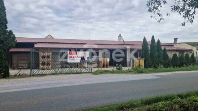 Prodej výrobního objektu s pozemkem 2 890 m2, Louka, Louka, okres Hodonín