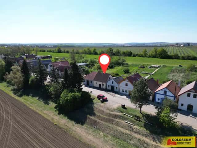 Vrbovec, vinný sklep, 160 m2, sítě – prodej vinného sklepa, Vrbovec, okres Znojmo