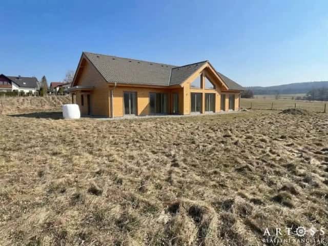 Prodej pozemku pro stavbu rodinného domu o ploše 1500 m2, Olšany, okres Vyškov