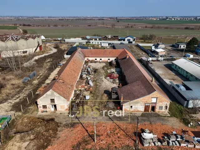 Prodej haly pro zemědělské účely 1 271 m2, Lanžhot, okres Břeclav