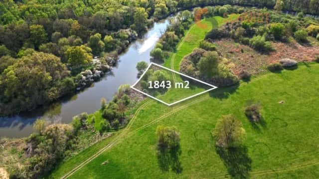 Prodej pozemku pro rybaření o velikosti 1843 m2 u řeky Dyje v obci Bulhary, Bulhary, okres Břeclav