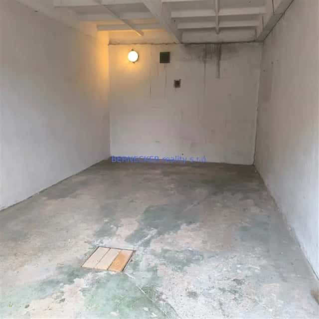 Garáž, Hradec Králové, prodej, Hradec Králové