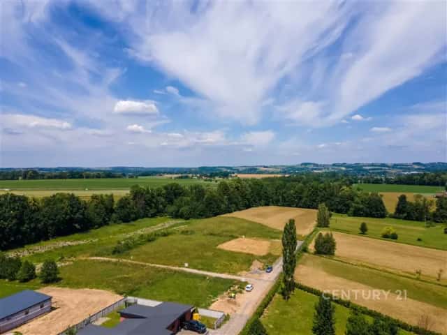 Nabízíme k prodeji krásný pozemek, v lokalitě Horní Tošanovice, parcela č. 219/128 a 213/6, Výměra 2215 m2, Cena 2 350 000 Kč., Horní Tošanovice, okres Frýdek-Místek