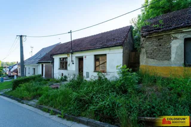 Rousínov u Vyškova, rodinný dům, pozemek pro bydlení, 133 m2 - rodinný dům, Rousínov, okres Vyškov