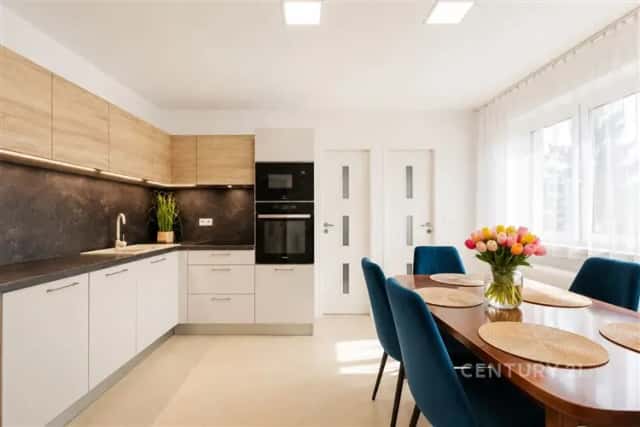 Investiční dům, 229 m2 -2 bytové jednotky, wellness, Sehradice u Luhačovic, Sehradice, okres Zlín