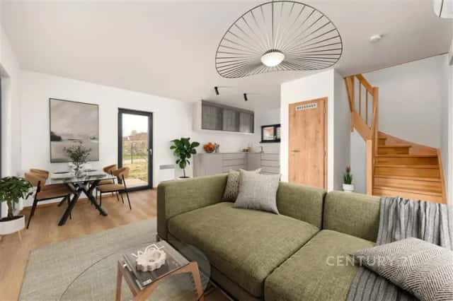 Prodej rodinného domu 5+kk, 122 m2, pozemek 1048 m2, Cerhonice - okres Písek, Cerhonice, okres Písek