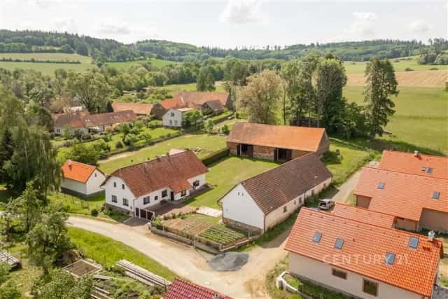Výjimečná zemědělská usedlost s obrovským potenciálem – Olešná u Načeradce, Načeradec, okres Benešov