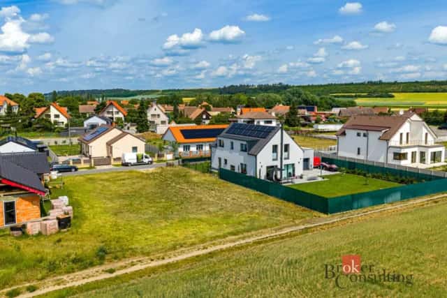 Prodej stavebního pozemku 827 m2, Nedomice, Nedomice, okres Mělník