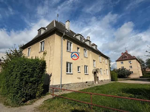 Prodej cihlového bytu 3+1 + samostatná garáž u domu, Balbínova, Šumperk