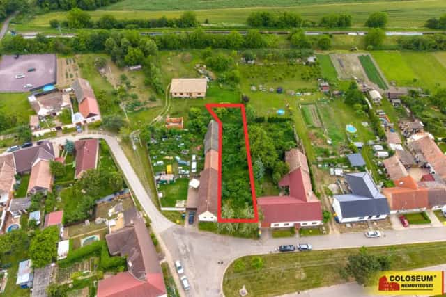 Dyjákovice, pozemek pro výstavbu RD, 951 m2, sítě - pozemek, Dyjákovice, okres Znojmo