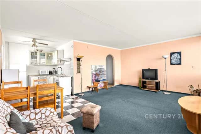 Prodej bytu 3+kk 70 m2 Benešovská, Kladno - Sítná, Benešovská, Kladno