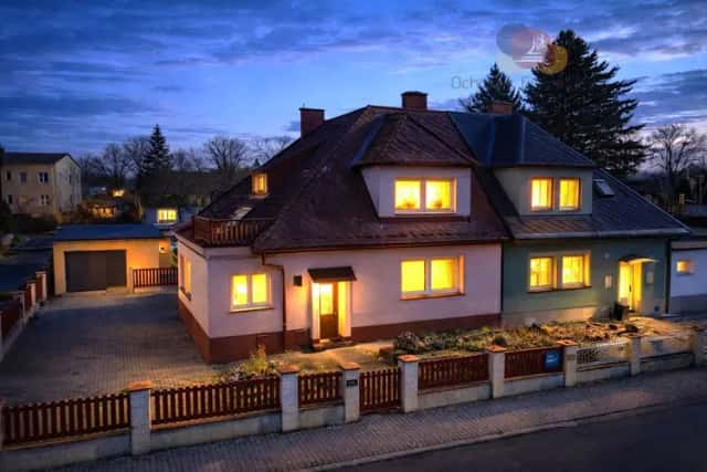 Hlučín RD se zahradou a komerční nemovitostí, Hlučín, okres Opava