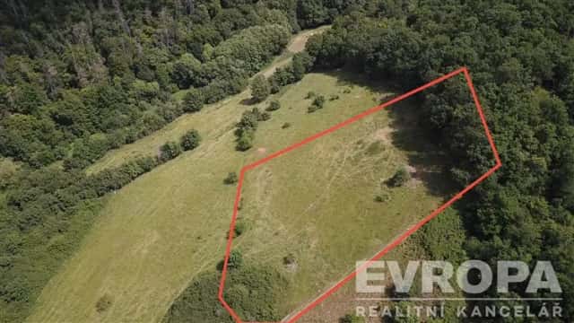 Soubor pozemků 3 521 m2 v Hostimi u Berouna | Klidná lokalita a krásné výhledy, Beroun