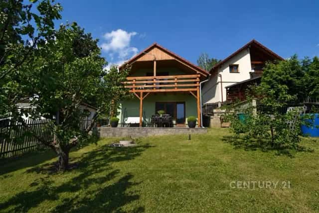 Prodej rodinného domu 89 m2 s terasou, balkonem a garáží, na pozemku 768 m2, Ústí nad Labem – Brná, Lázeňská ul., Lázeňská, Ústí nad Labem – Ústí nad Labem-Střekov