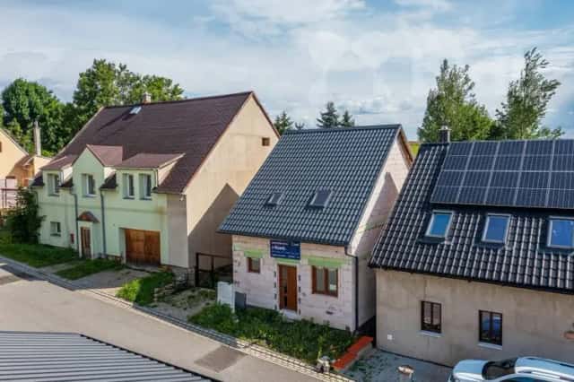 Rozestavěná novostavba 4+kk, 133 m2 pozemek 391 m2 - dokončete podle sebe | Výsluní, Chomutov, Výsluní, okres Chomutov
