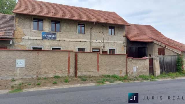 Prodej rodinného domu 150 m2, Bechlín, na pozemku 1.626 m2, Bechlín, okres Litoměřice