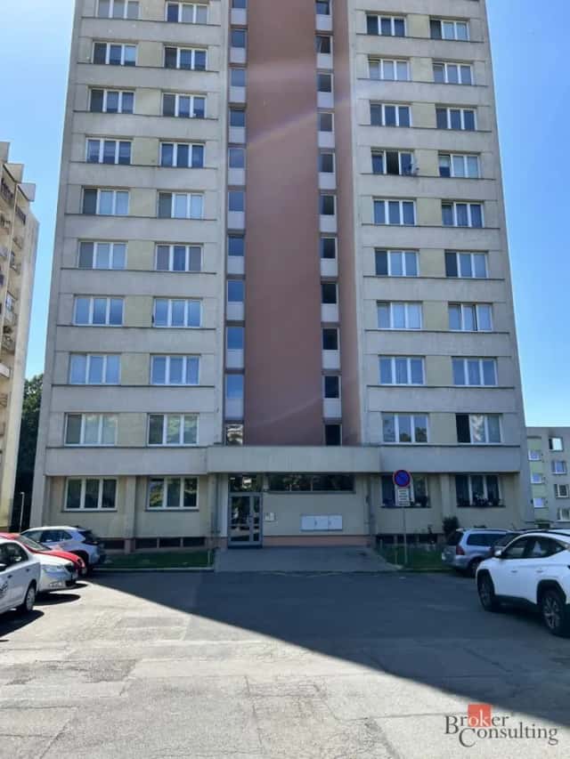 Prodej bytu 1+kk 33 m2, Ostrava, Výškovická 508/178, Ostrava, okres Ostrava-město