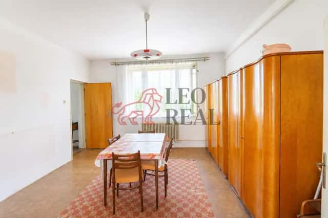 Prodej rodinného domu 4+1, Vedrovice, 870 m2, Vedrovice, okres Znojmo