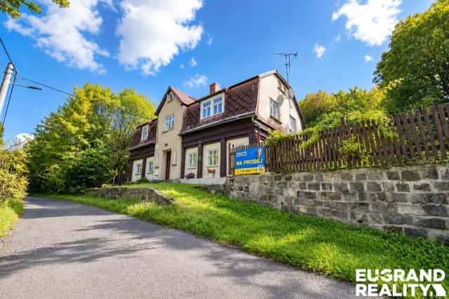 Jiříkov - prodej rodinného domu 549 m2 - podstávková chalupa, Brněnská, Jiříkov, okres Děčín