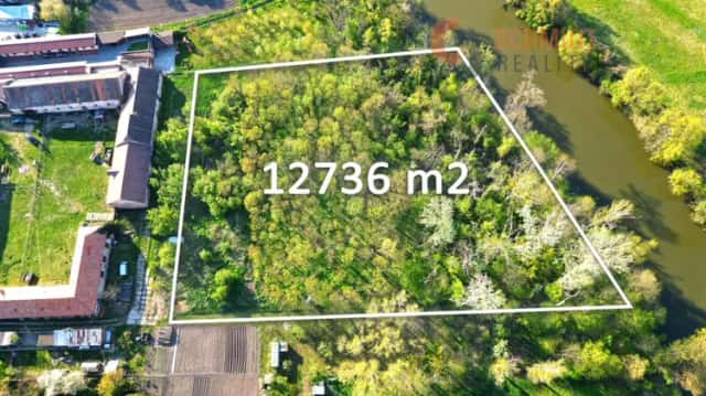 Pozemek v Bulharech o výměře 12 600 m2, Bulhary, okres Břeclav