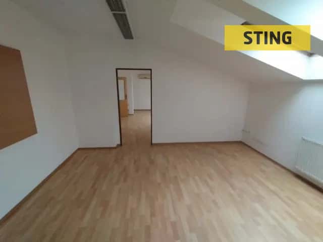 Pronájem kanceláří 21 m2 - 289 m2 v Třinci, Třinec, okres Frýdek-Místek