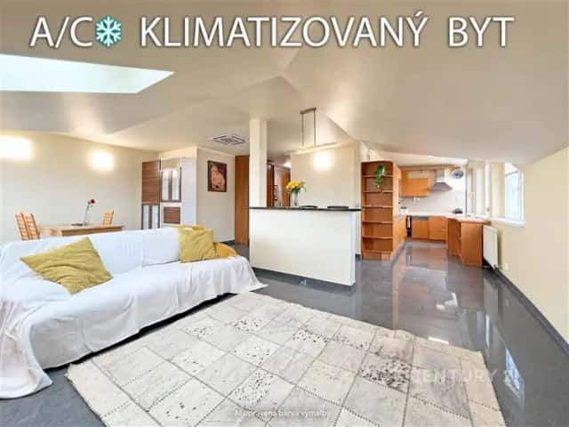 Prodej podkrovního bytu 2+kk 86 m2 s možností úpravy až na 4+kk, A/C, Horoměřice, T. G. Masaryka, Horoměřice, okres Praha-západ