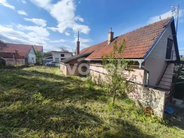 Prodej domu se zahradou, Komňa, Komňa, okres Uherské Hradiště