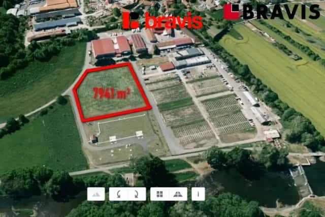 Pronájem volné plochy pozemku, od 1000 m2 do 7941 m2, Brno - Přízřenice, ul. Staré Náměstí, Staré náměstí 225/27a, Brno, okres Brno-město