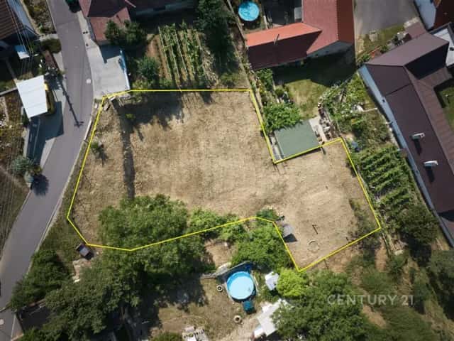 Prodej zasíťovaného pozemku 854 m2 včetně projektové dokumentace na RD - Tasovice, Tasovice, okres Znojmo