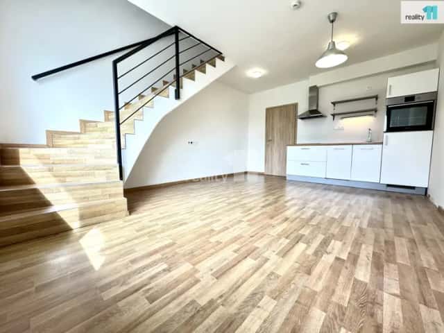 3KK, 77 m2, Jeneč - Praha západ, Lidická, Jeneč, okres Praha-západ