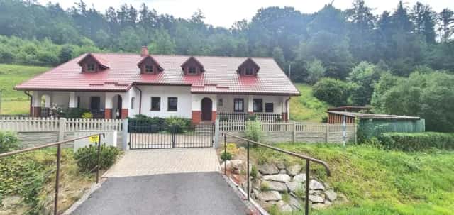 Prodej samostatně stojícího RD 6+2, pozemek 2 658 m2, Šumvald - Břevenec, Šumvald, okres Olomouc