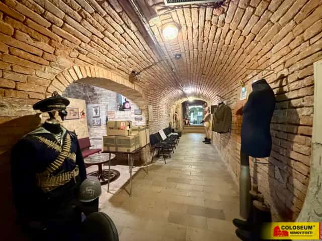 Znojmo, pronájem komerčního prostoru, 150 m2 – komerce, Znojmo
