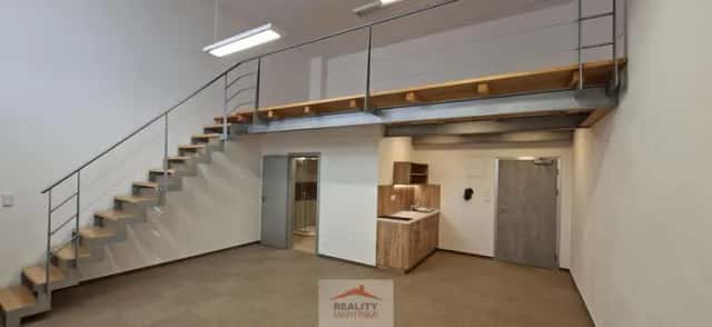 Pronájem mezonetové kanceláře 58 m2, Valašské Meziříčí, Valašské Meziříčí, okres Vsetín