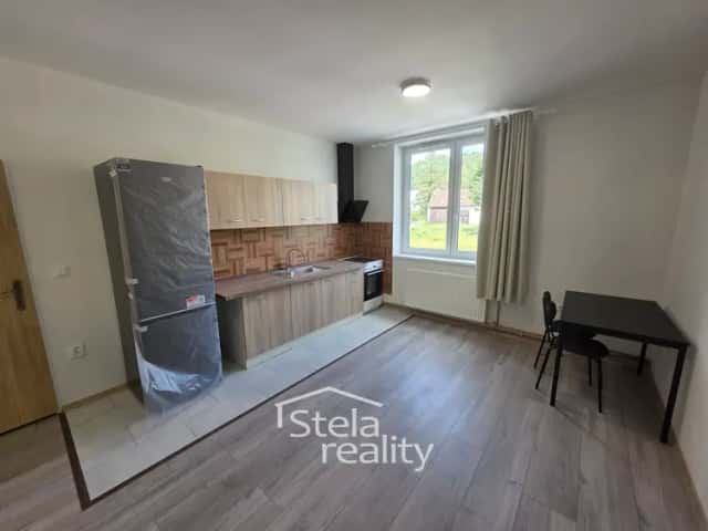 Pronájem bytu 1+kk 39 m2, OV, ul. Bruntálská, Krnov, Bruntálská, Krnov, okres Bruntál