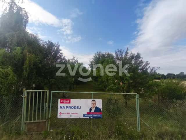 Prodej komerčního pozemku 806 m2, Přerov VI-Újezdec, Přerov