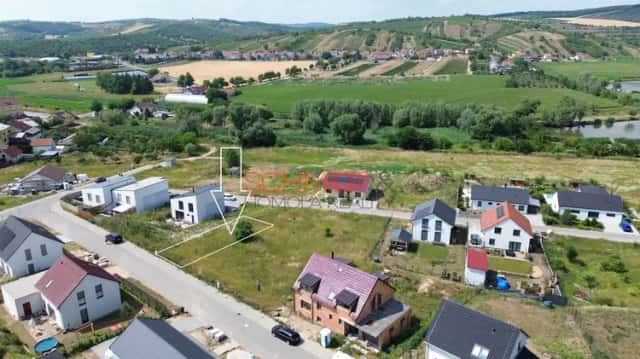 Prodej stavebního pozemku s platným stavebním povolením, Bořetice, okres Břeclav