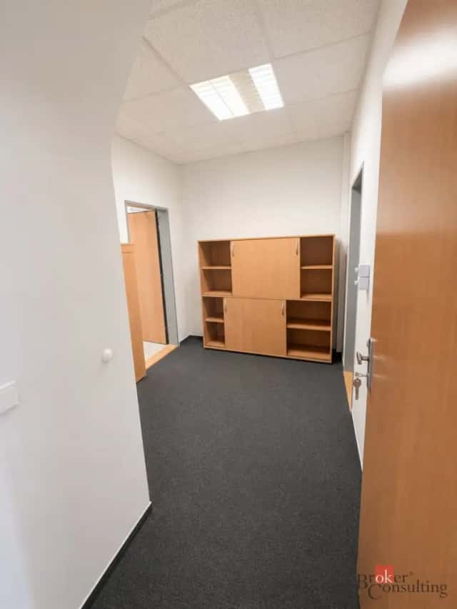 Pronájem kanceláře 180 m2, Rokycany, Masarykovo náměstí 4, Rokycany