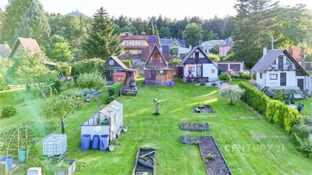 Prodej útulné chaty se zahradou v klidné části Liberec Karlinky, Liberec