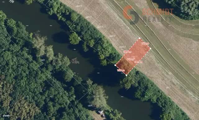 Prodej pozemku pro rybaření o velikosti 612 m2 u řeky Dyje v obci Bulhary, Bulhary, okres Břeclav