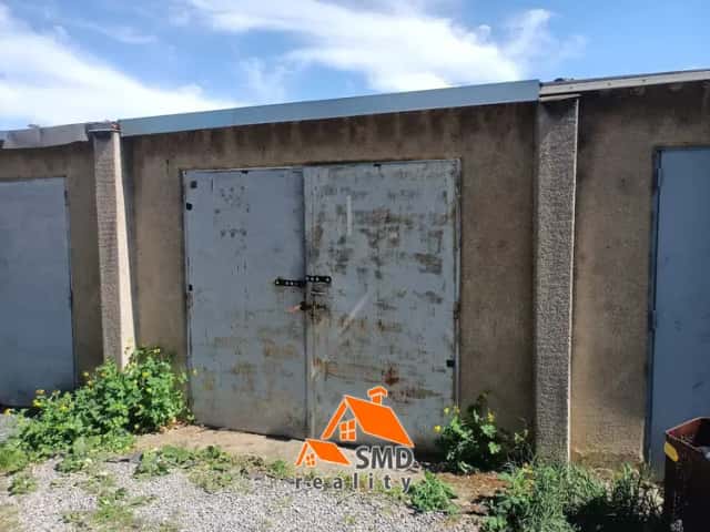 Prodej cihlové garáže 21 m2, Brno-Slatina, Brno, okres Brno-město