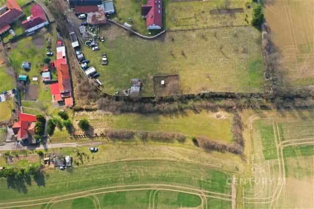 Prodej stavebního pozemku 1 908 m2 s investičním potenciálem – Libenice, Libenice, okres Kolín