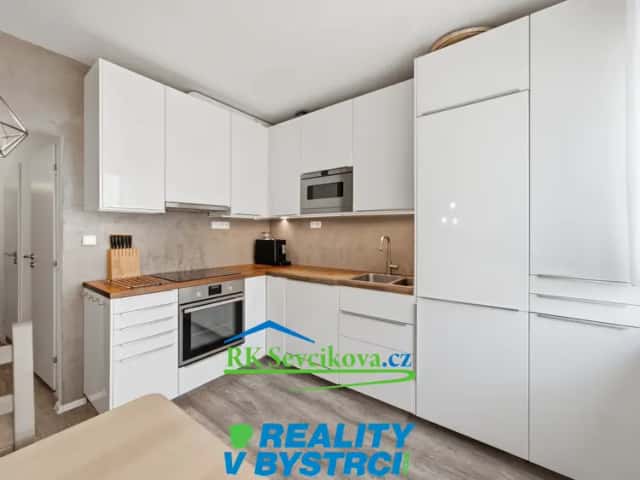 Prodej bytu 3+1 80 m2, Brno - Bystrc, ul. Teyschlova - po rekonstrukci, Teyschlova, Brno, okres Brno-město