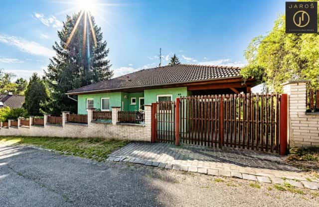 Prodej RD 3+1/G, zast. plocha 126 m2, pozemek 383 m2, Srby u Tuchlovic, Tuchlovice, okres Kladno