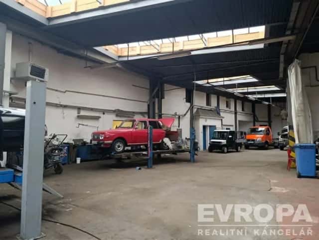 Pronájem zavedeného a vybaveného autoservisu, Chrastava, ulice Liberecká, Liberecká, Chrastava, okres Liberec