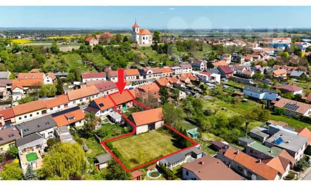 Top investice i bydlení u Prahy: RD Sadská, pozemek a schválená výstavba RD až se 3 byt. jednotkami., Pražská, Sadská, okres Nymburk