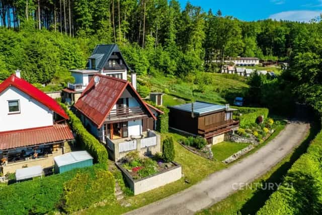 Chata u rybníka v srdci Českého ráje | Jíkavec, Ohařice, Ohařice, okres Jičín
